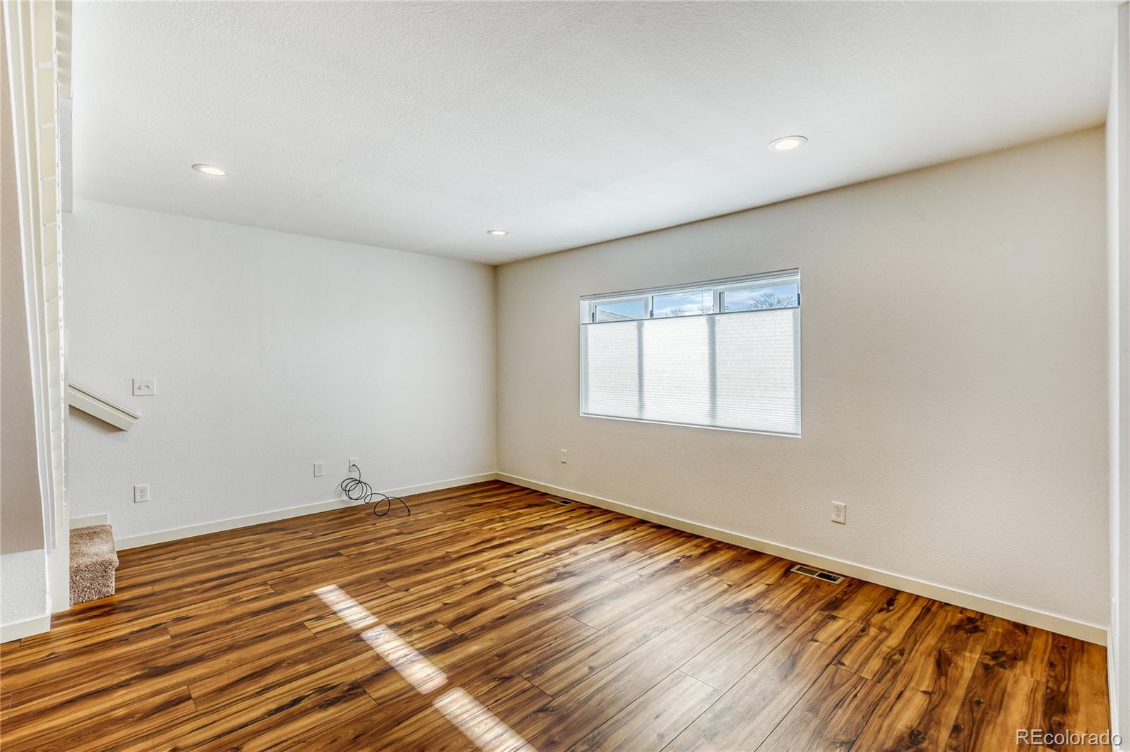 3261 W Dakota Avenue