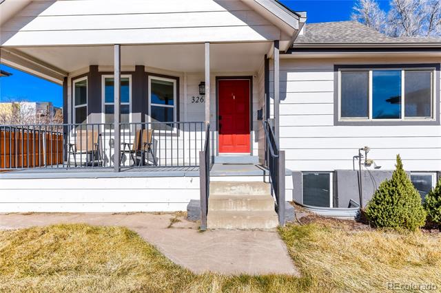 3261 W Dakota Avenue