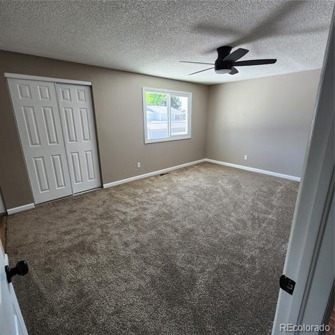 2746 S Kenton Court
