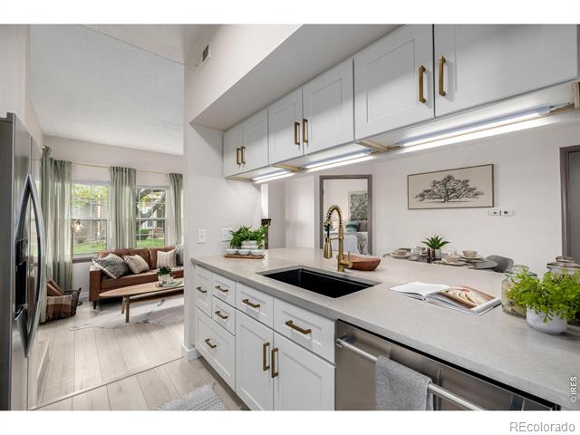 4760 S Wadsworth Boulevard Unit: E105