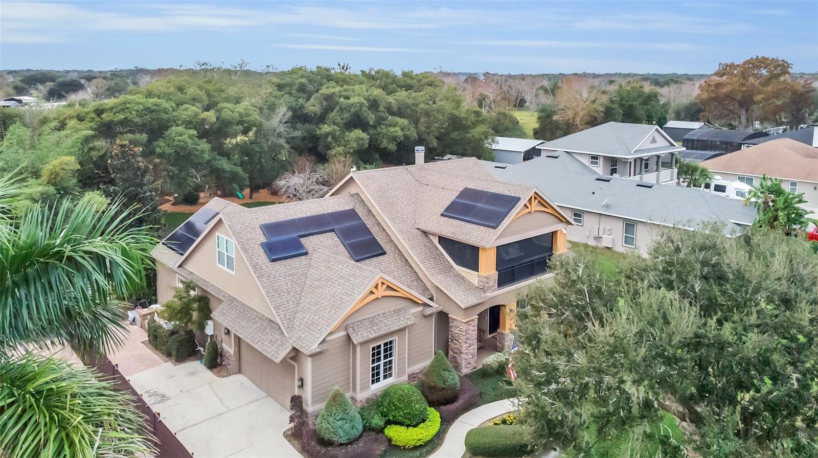 1382 E LAKE SHORE BLVD