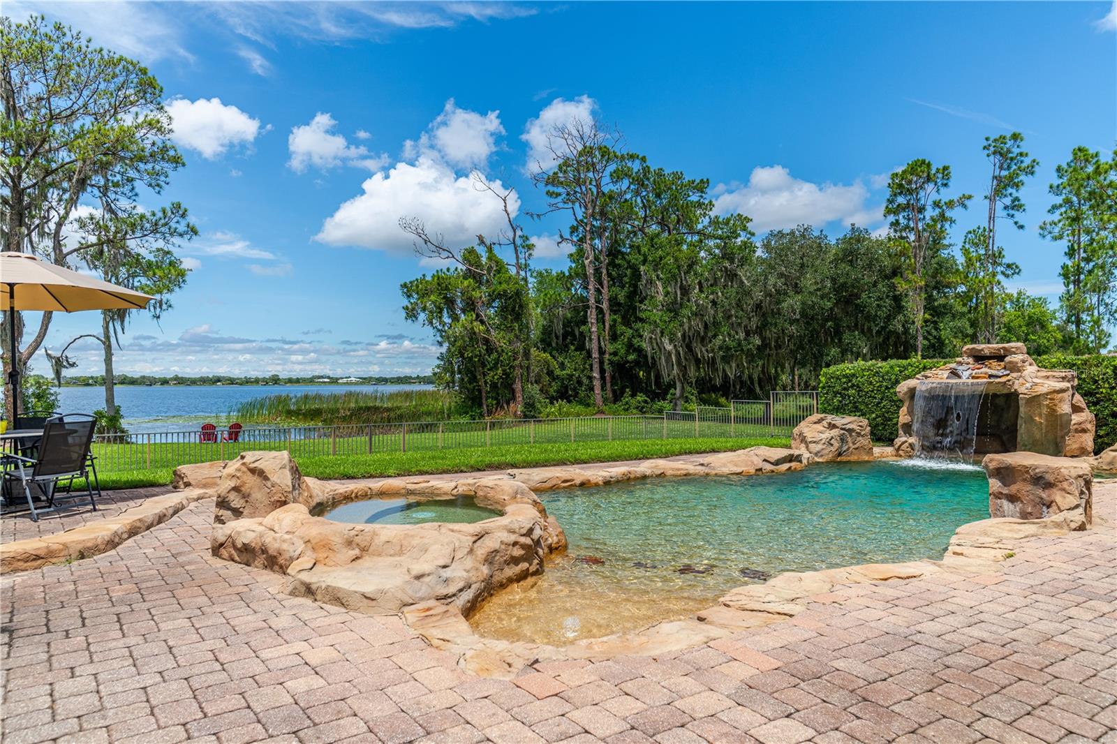 2360 LIVE OAK LAKE RD