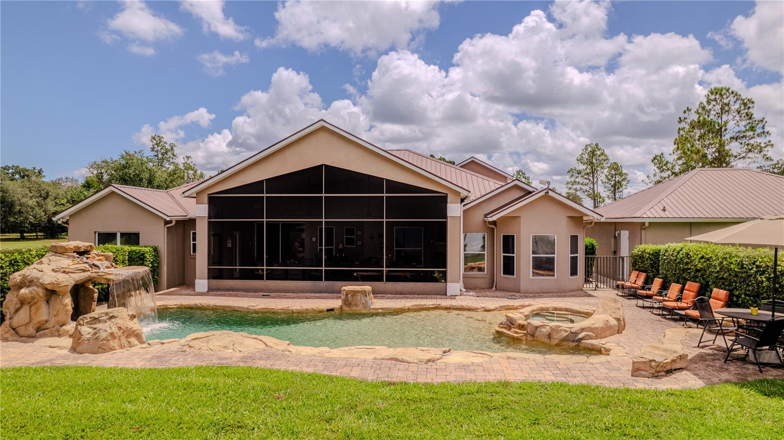 2360 LIVE OAK LAKE RD