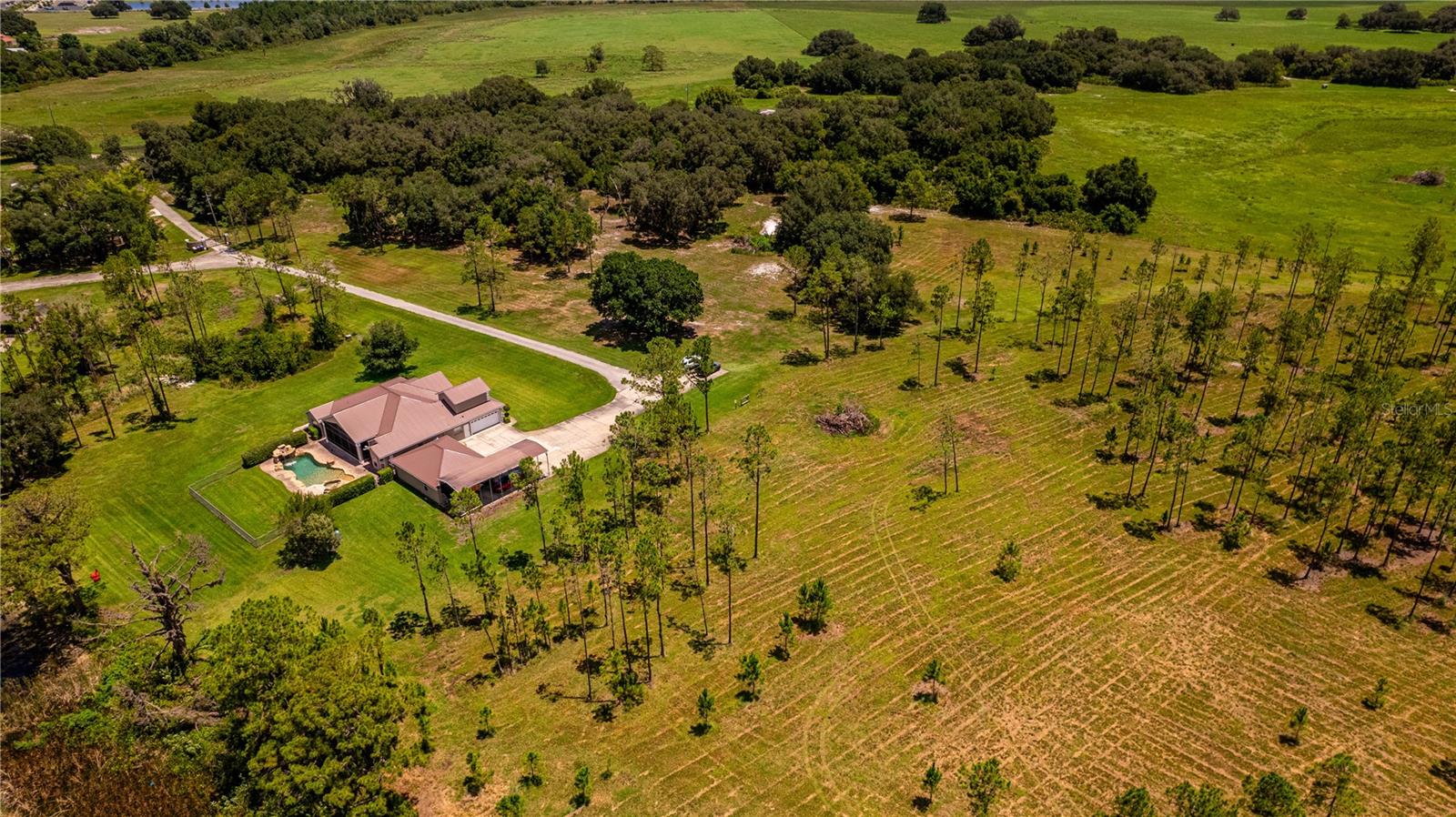 2360 LIVE OAK LAKE RD