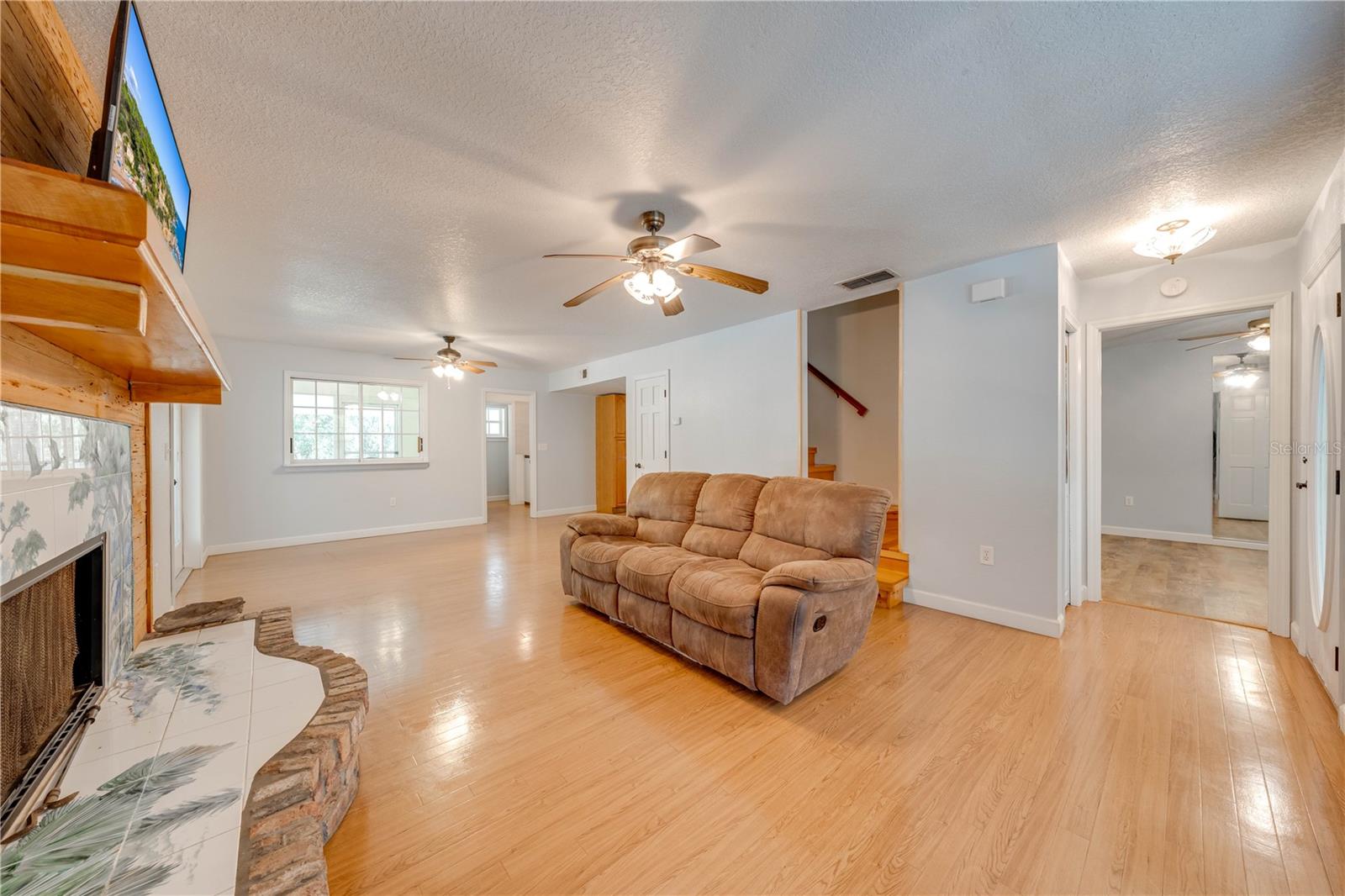 2921 SEMINOLE RD