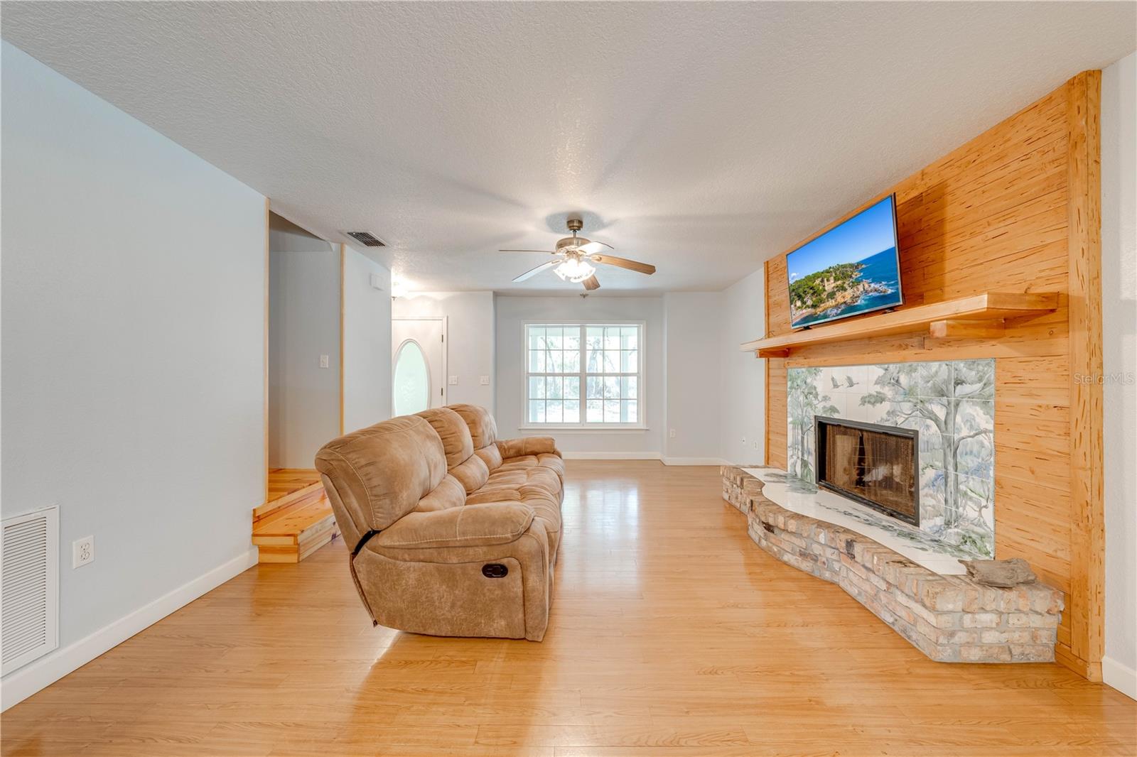 2921 SEMINOLE RD