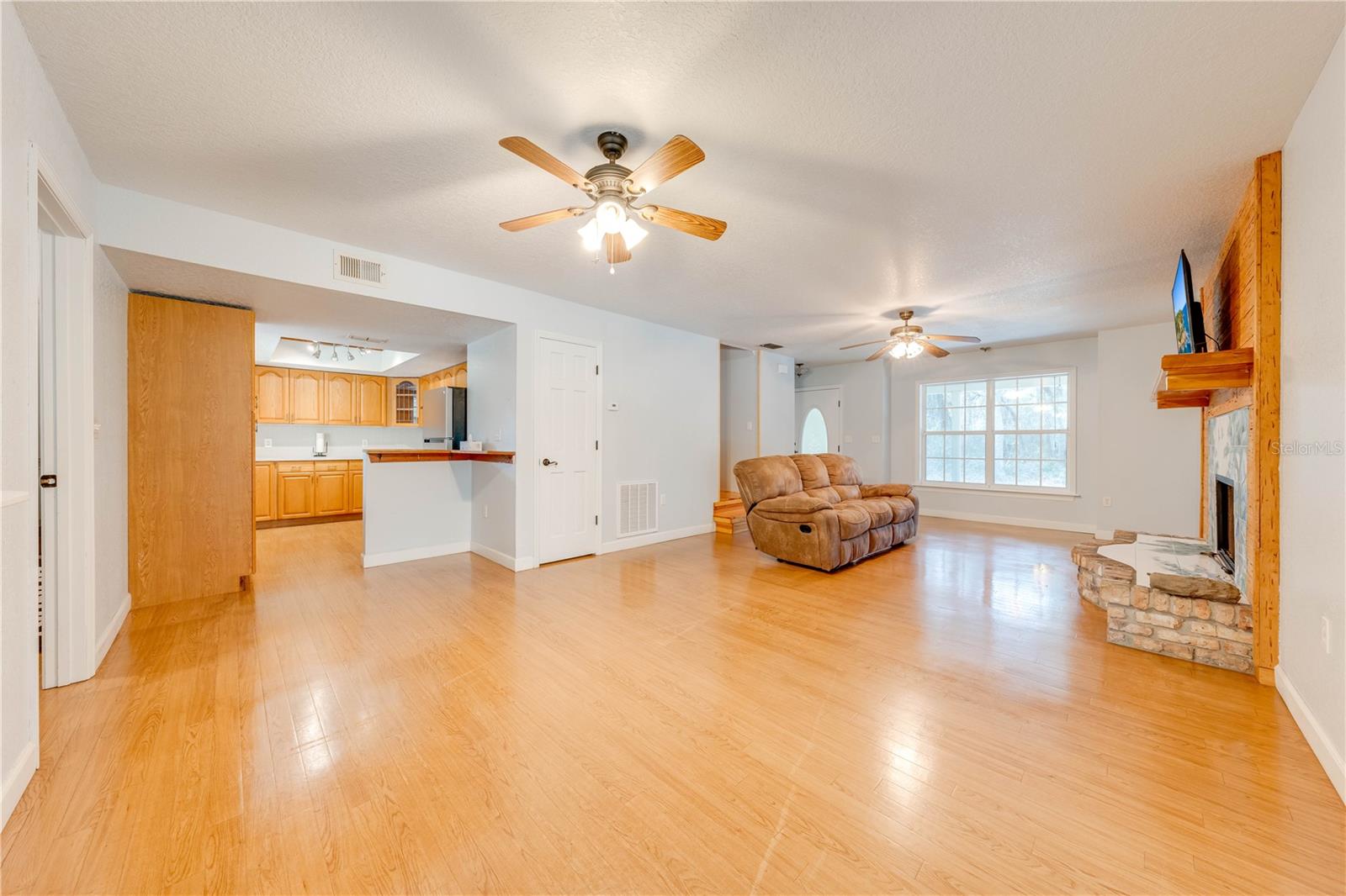 2921 SEMINOLE RD