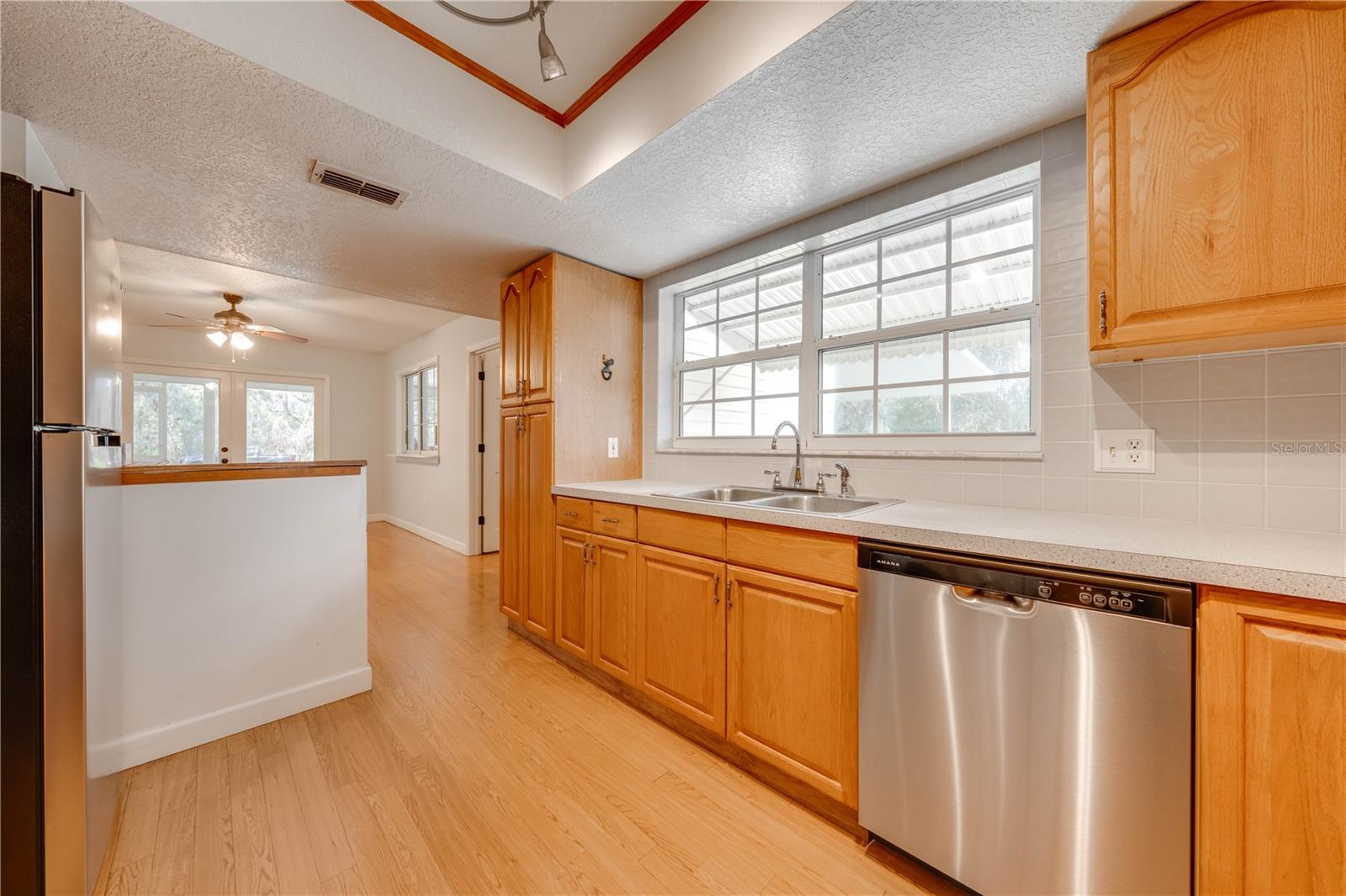 2921 SEMINOLE RD