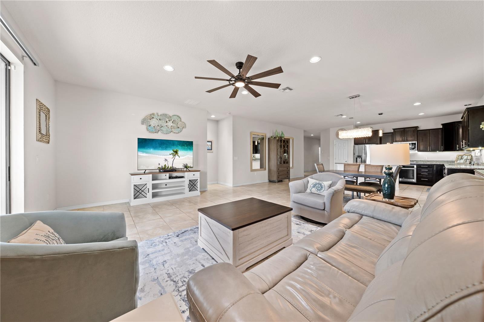 3673 MOCA DR