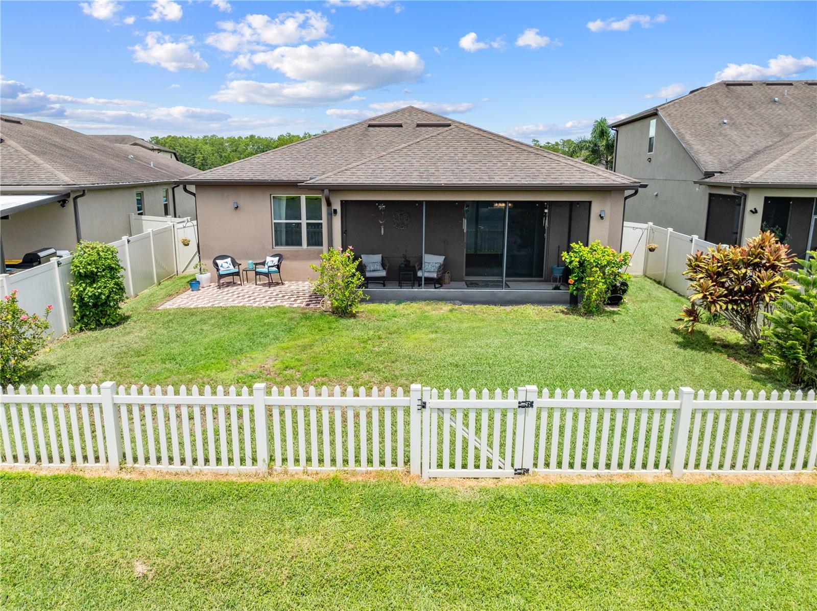 3673 MOCA DR