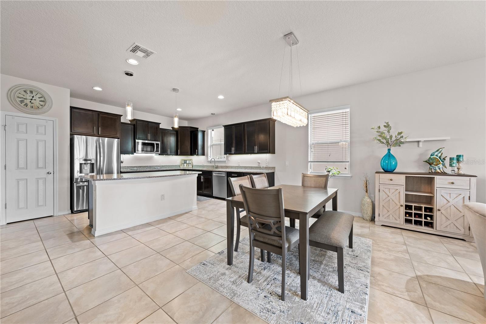 3673 MOCA DR