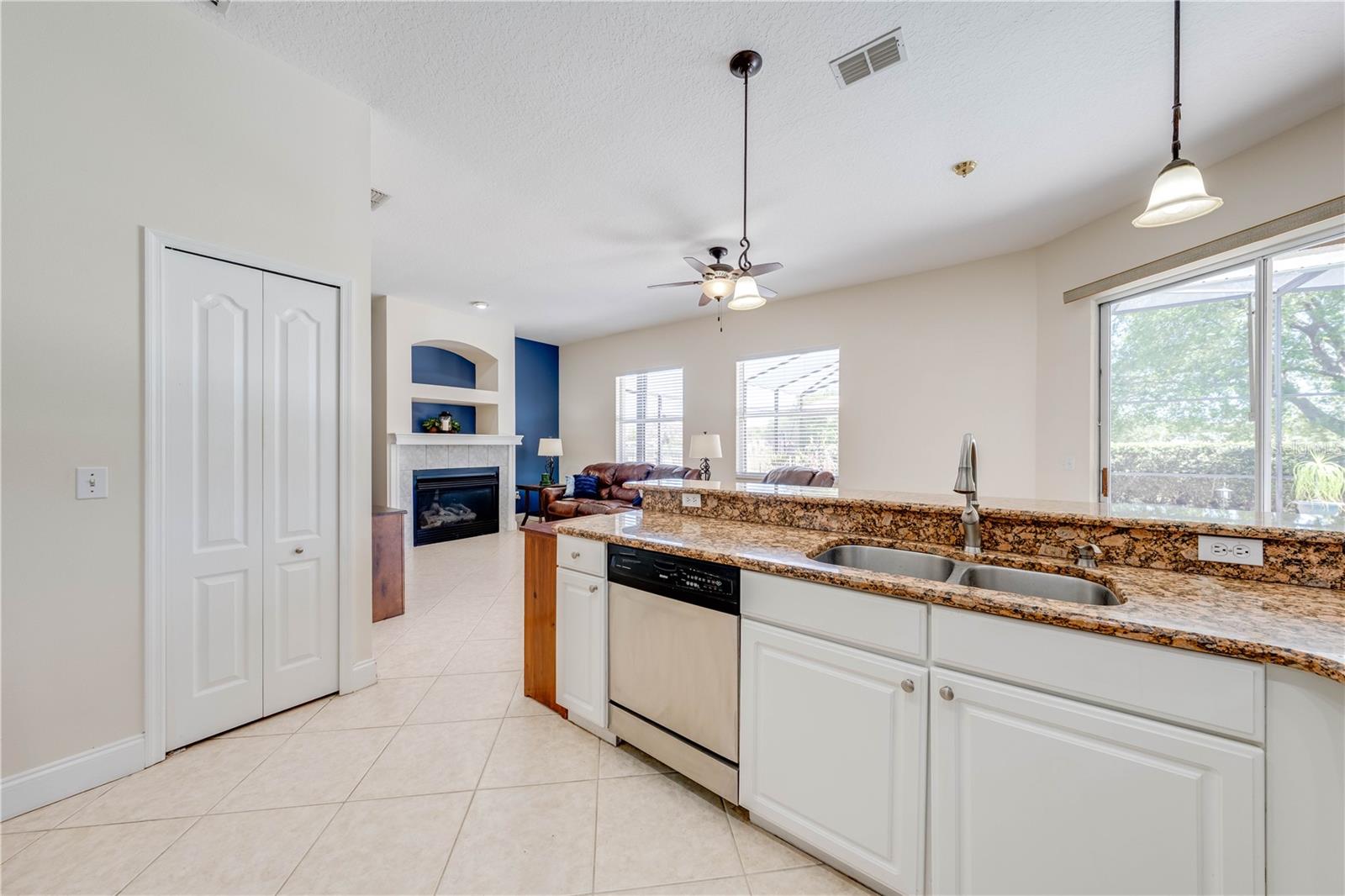 1941 MATHIS RD