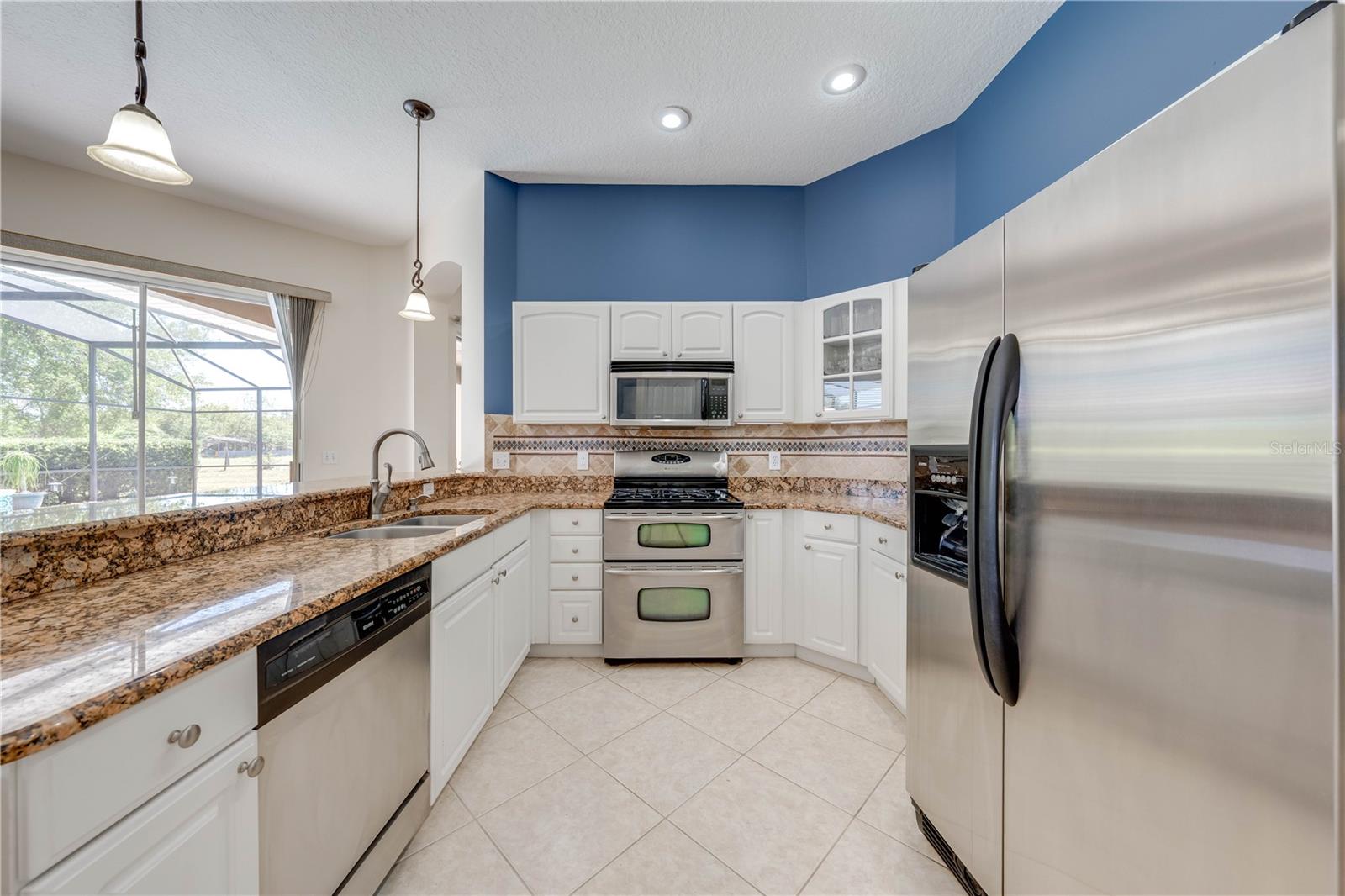 1941 MATHIS RD