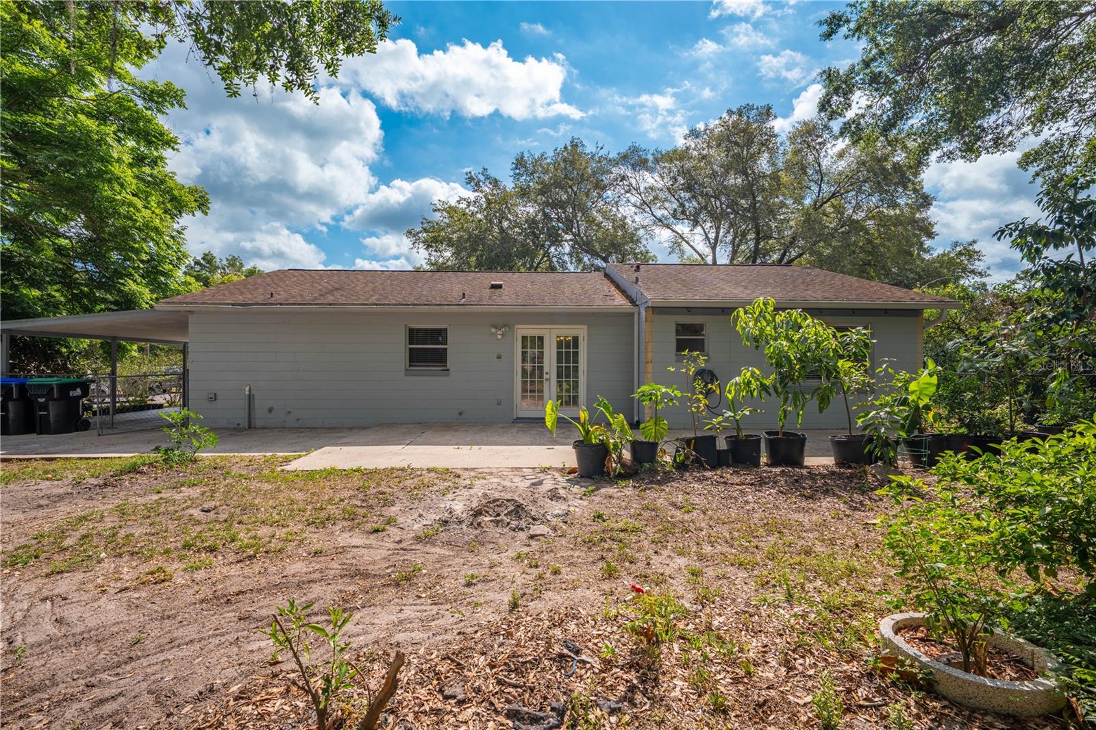 412 NOYA LN