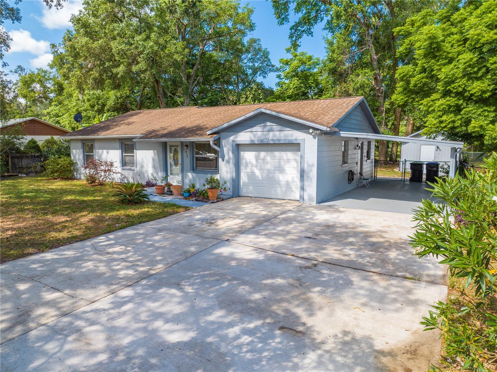 412 NOYA LN