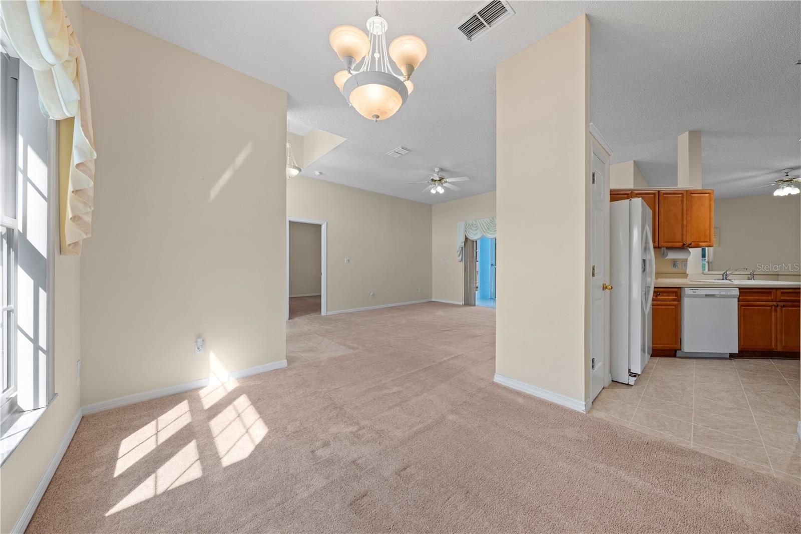 3893 BLACKBERRY CIR