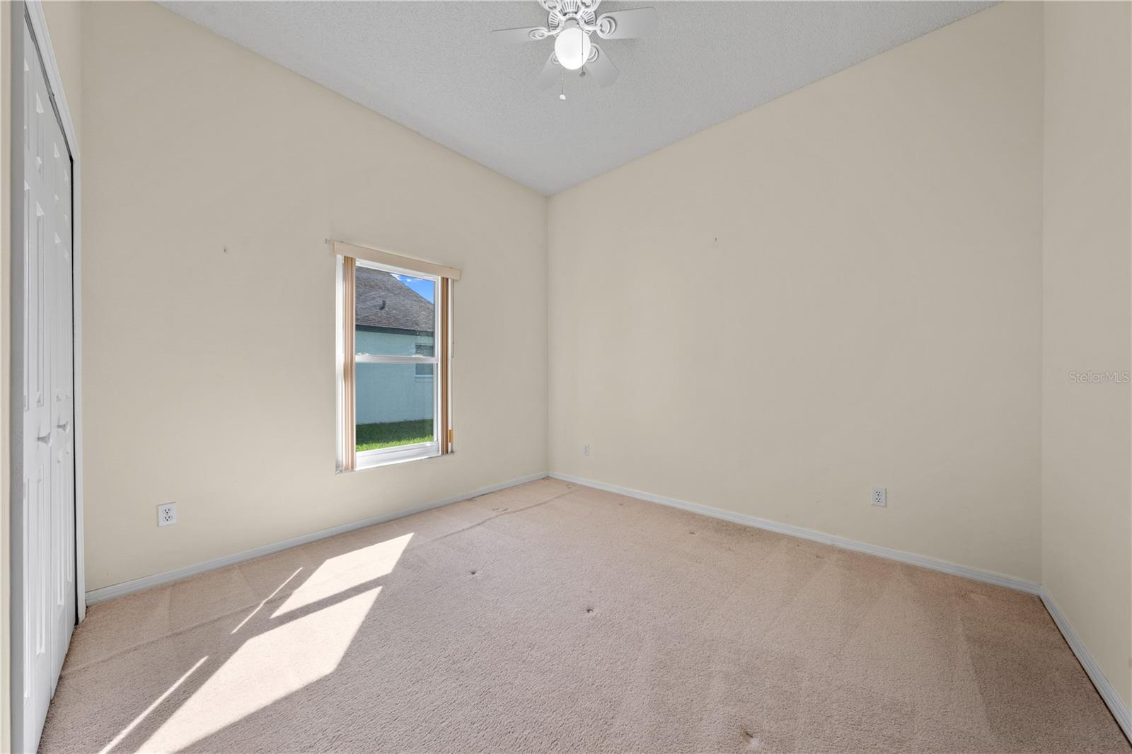 3893 BLACKBERRY CIR