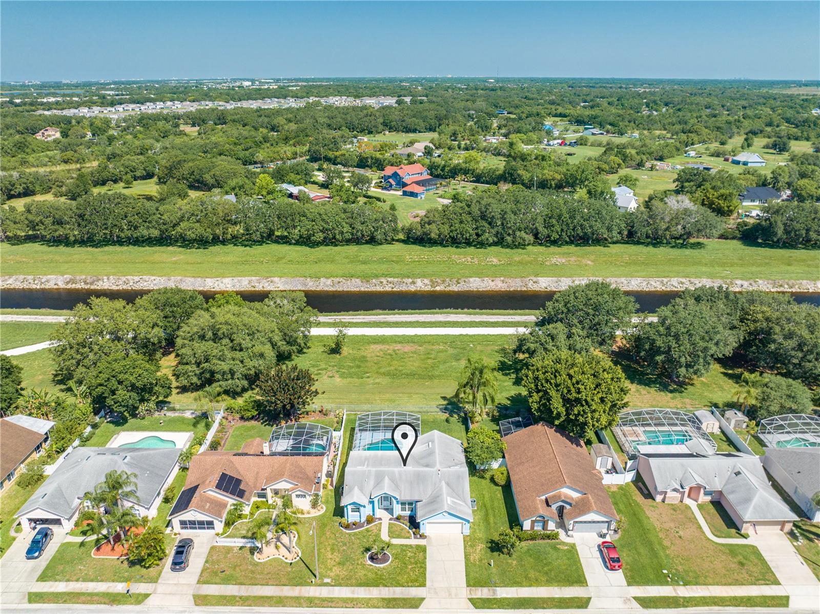 3893 BLACKBERRY CIR