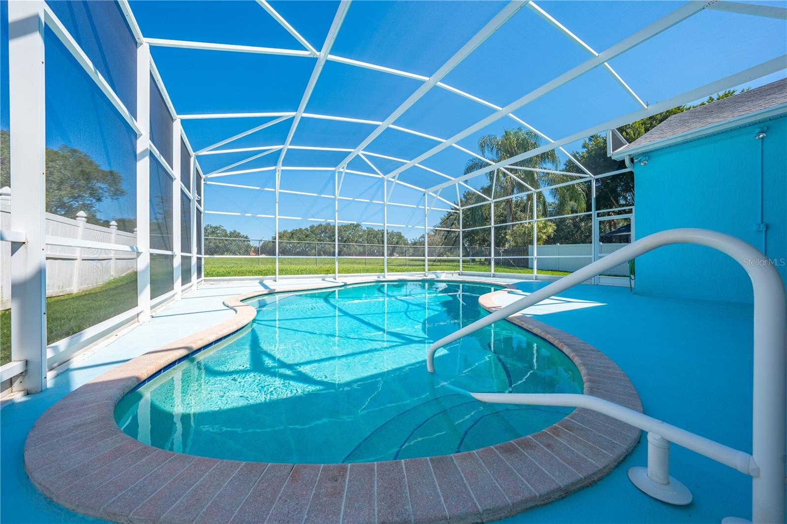 3893 BLACKBERRY CIR
