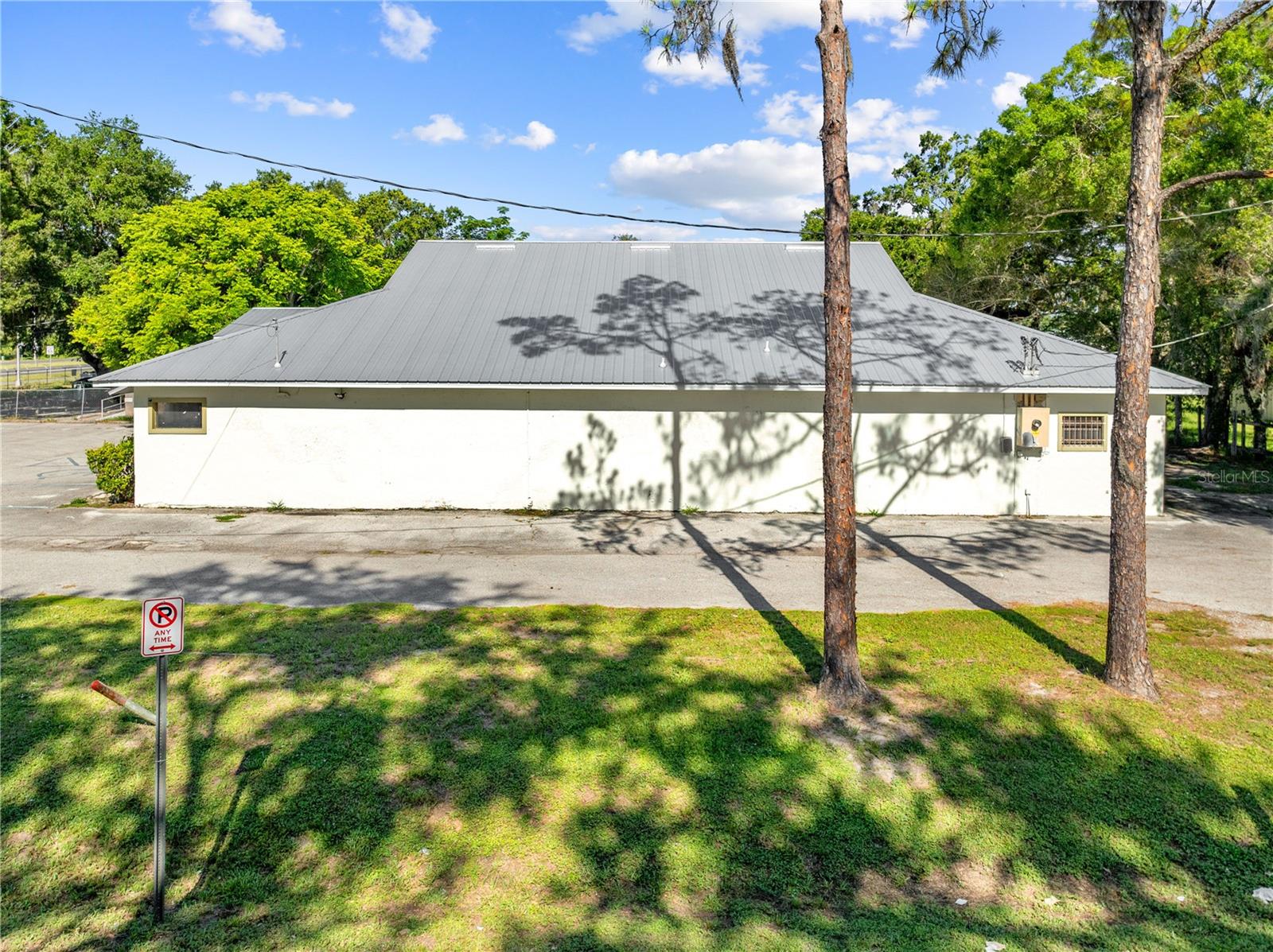 4509 SOUTH ORANGE BLOSSOM TRAIL