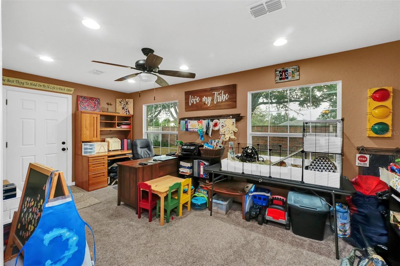 4828 JEANETTE CT