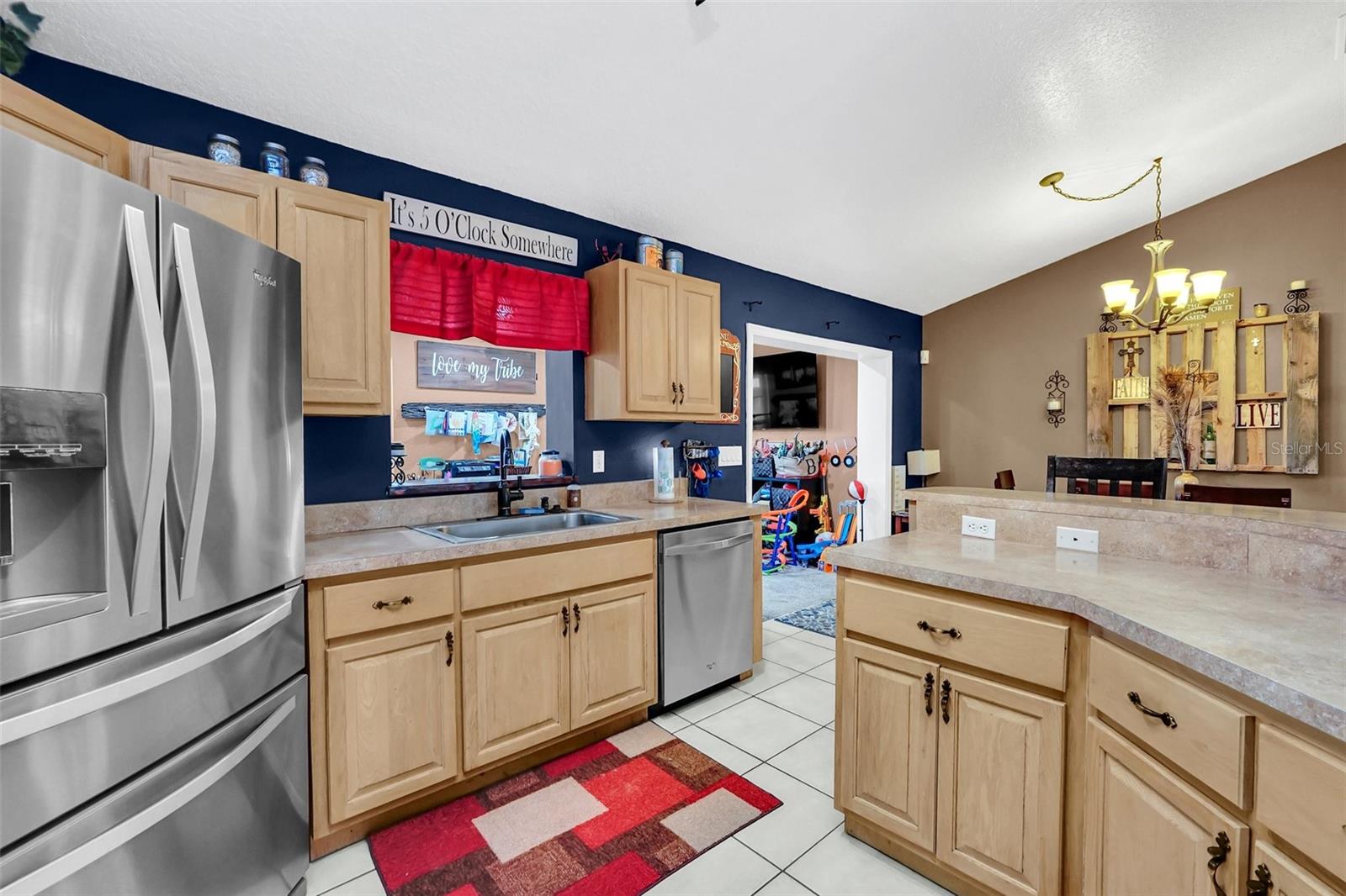 4828 JEANETTE CT