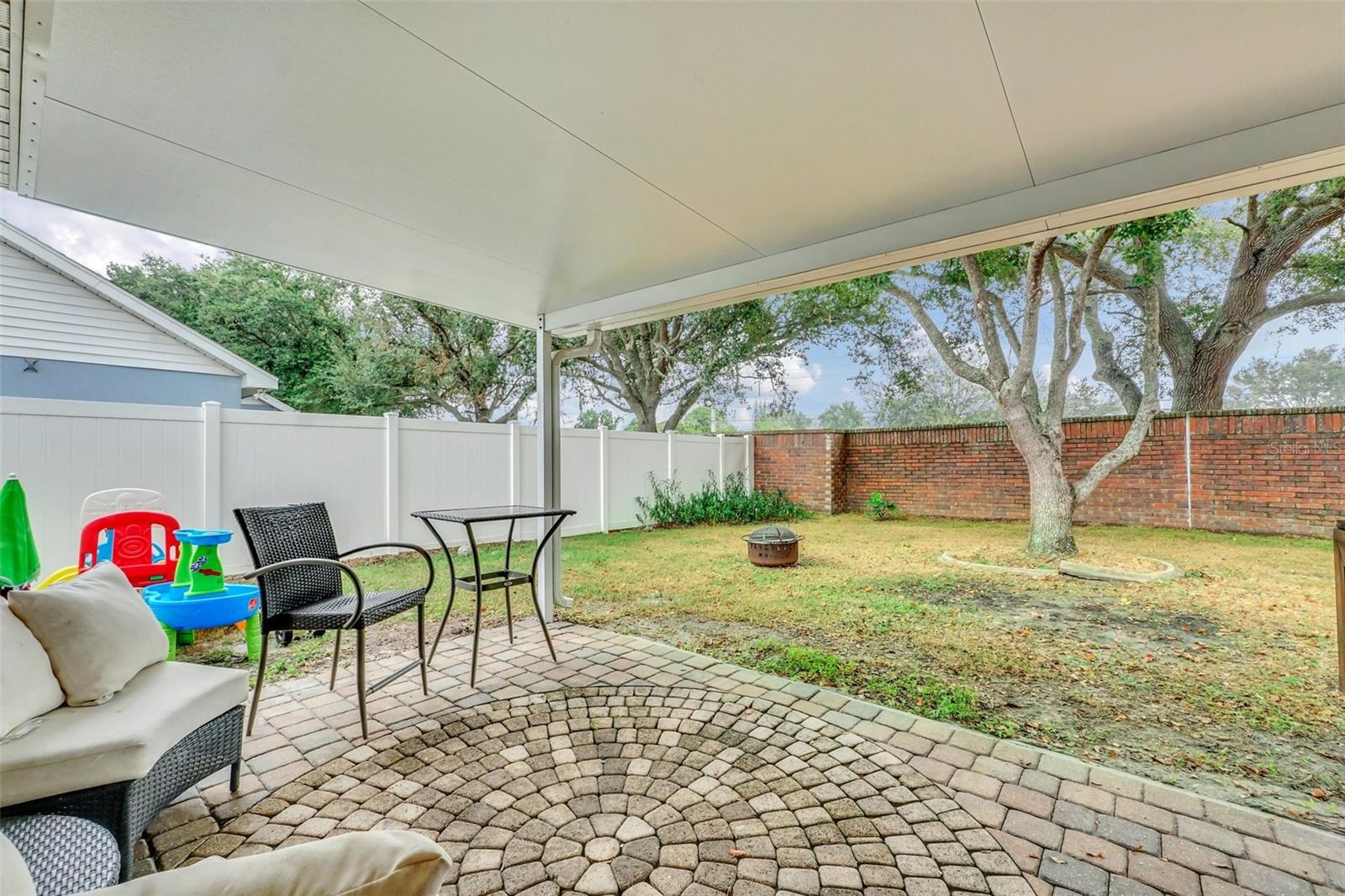 4828 JEANETTE CT