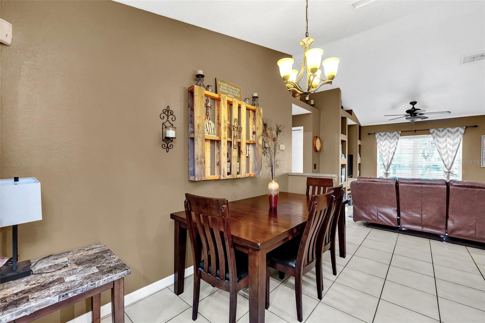 4828 JEANETTE CT