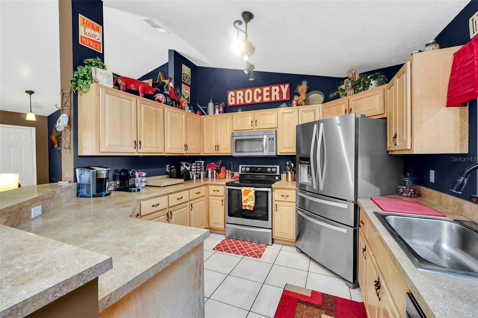 4828 JEANETTE CT