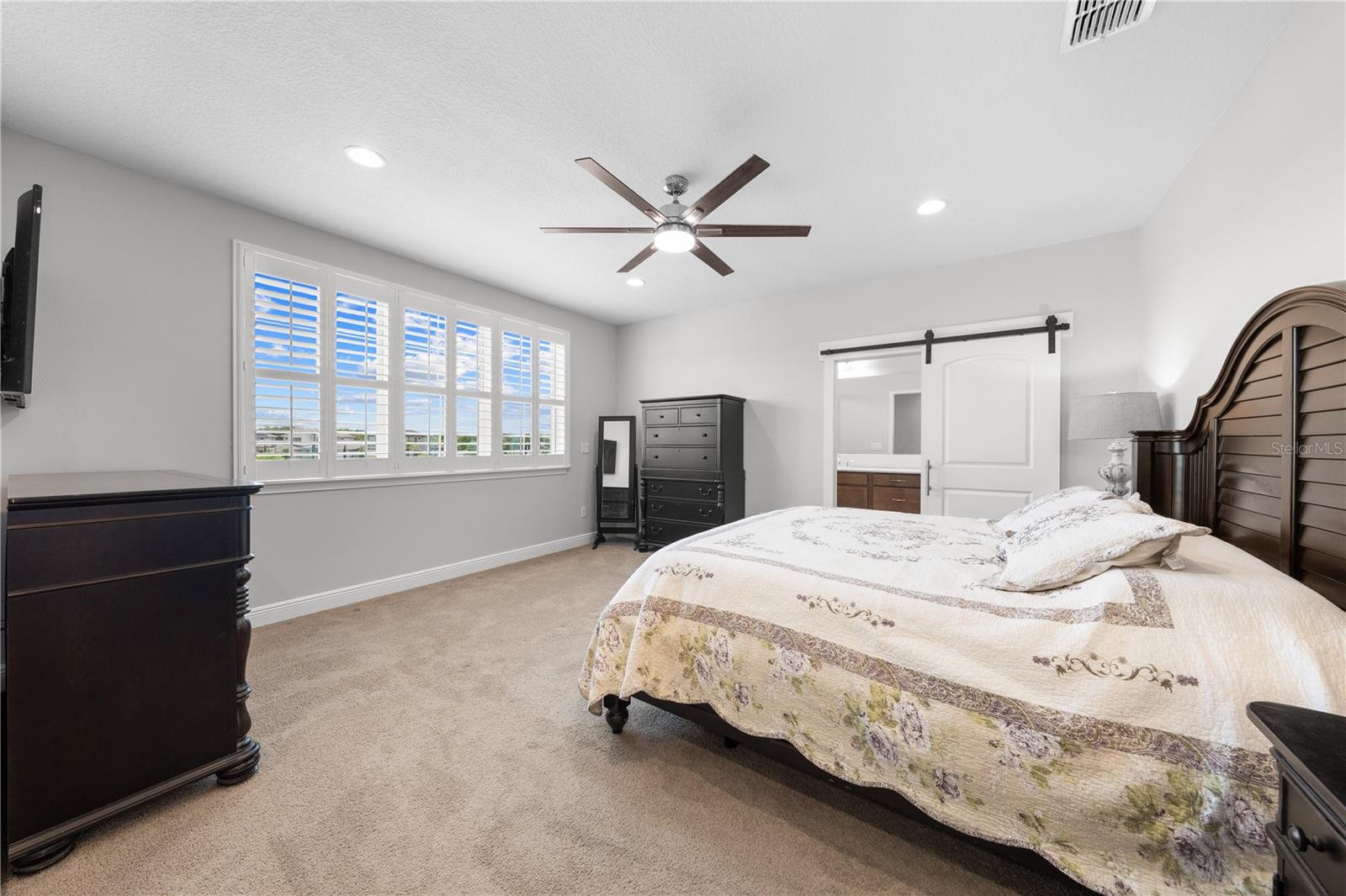 3204 OXBOW CT