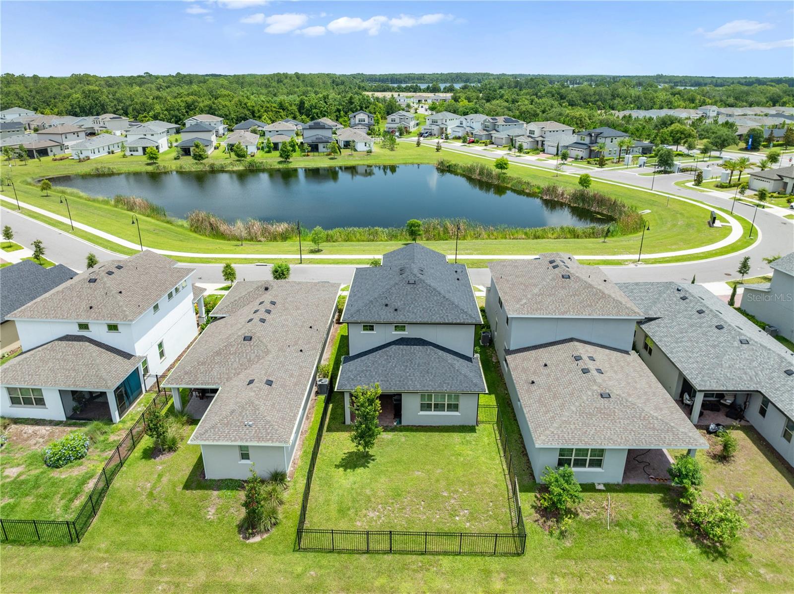 3204 OXBOW CT