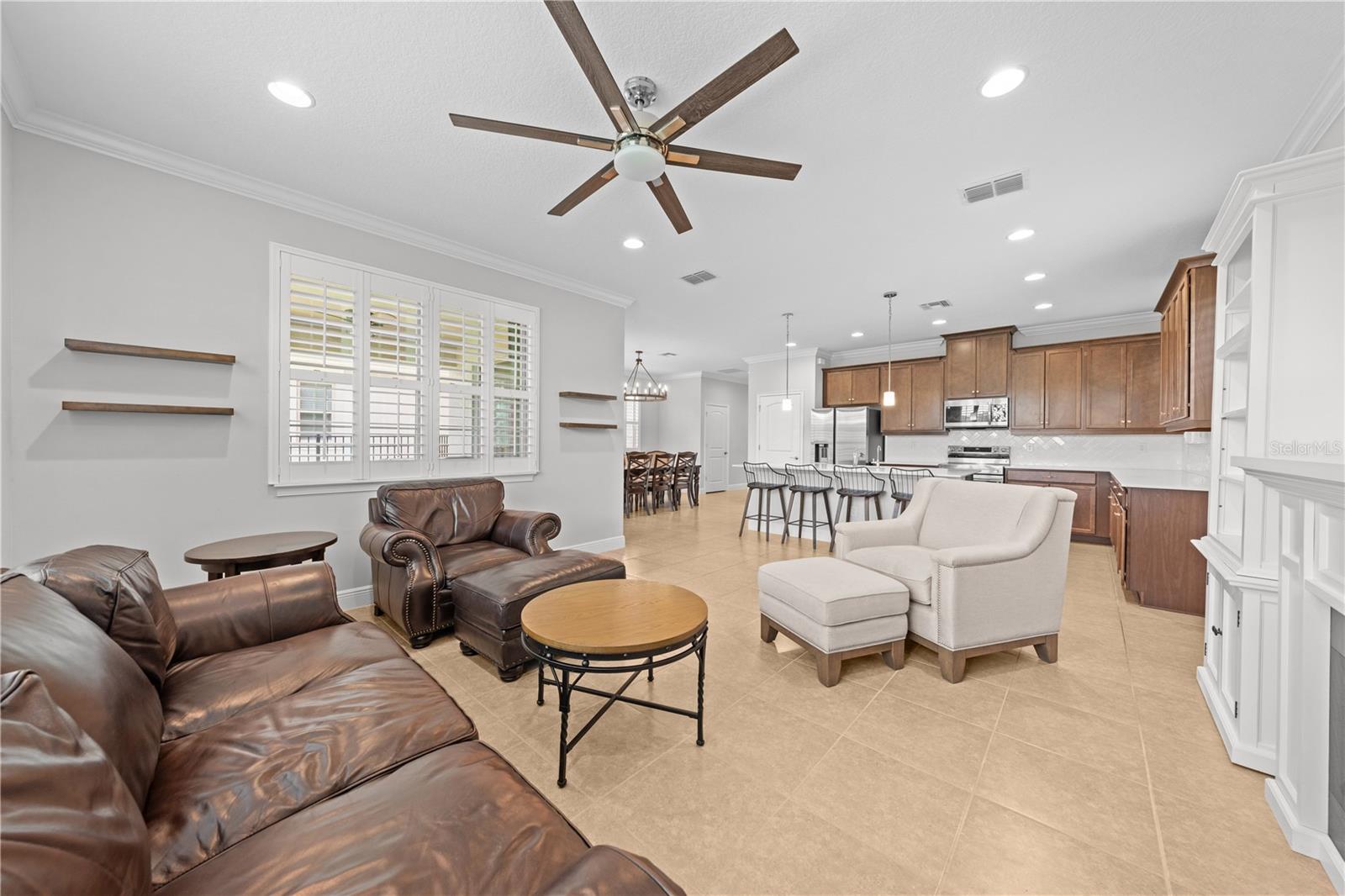 3204 OXBOW CT
