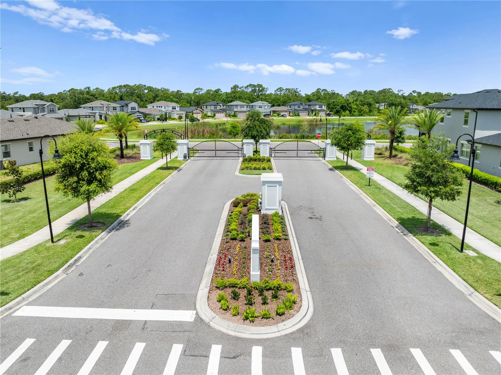 3204 OXBOW CT