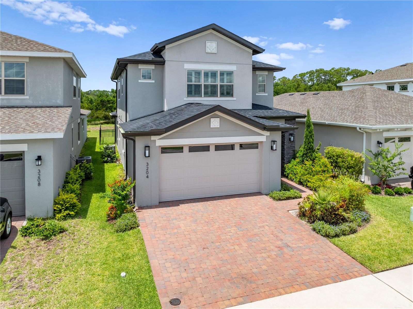 3204 OXBOW CT