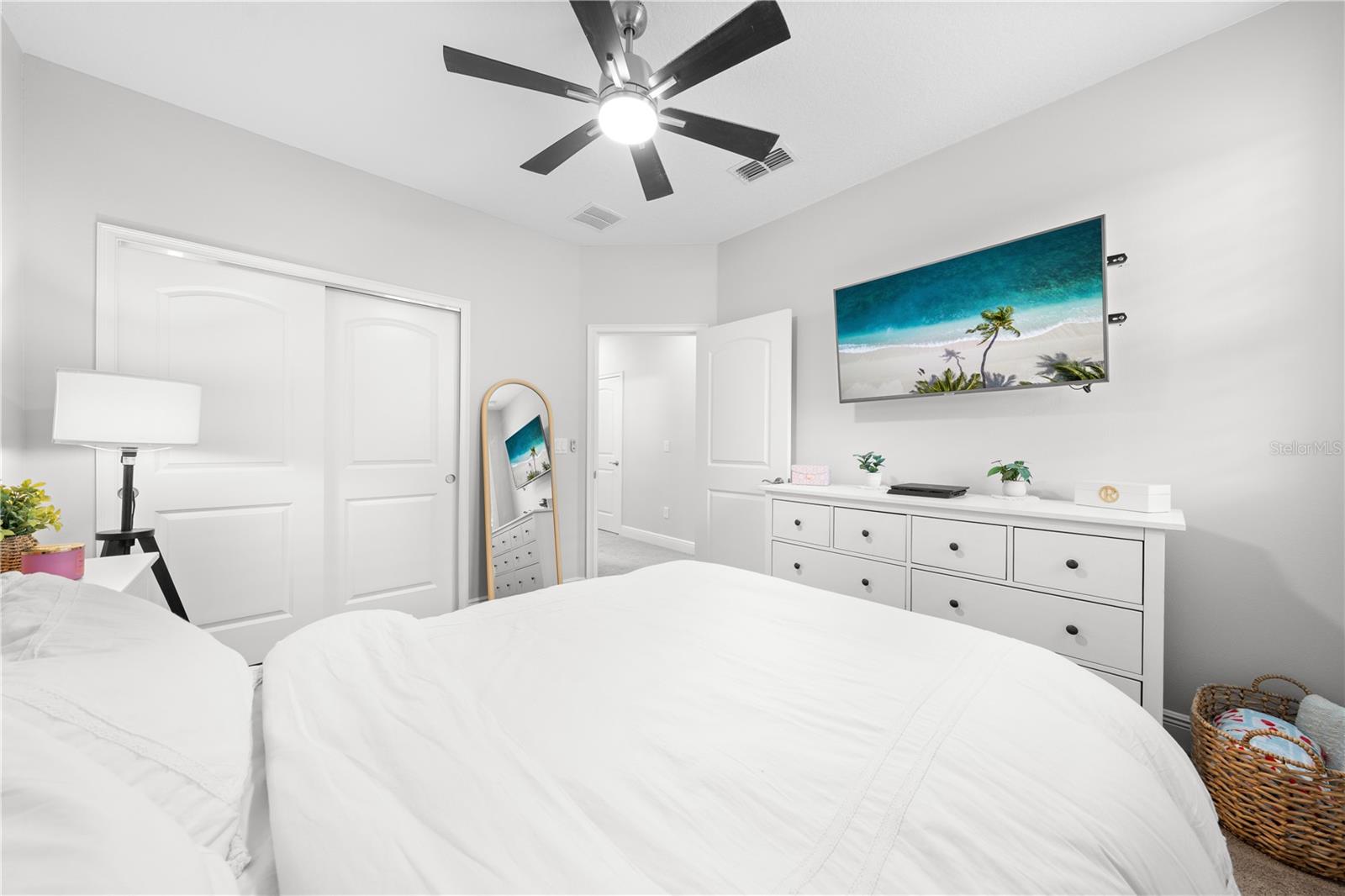 3204 OXBOW CT