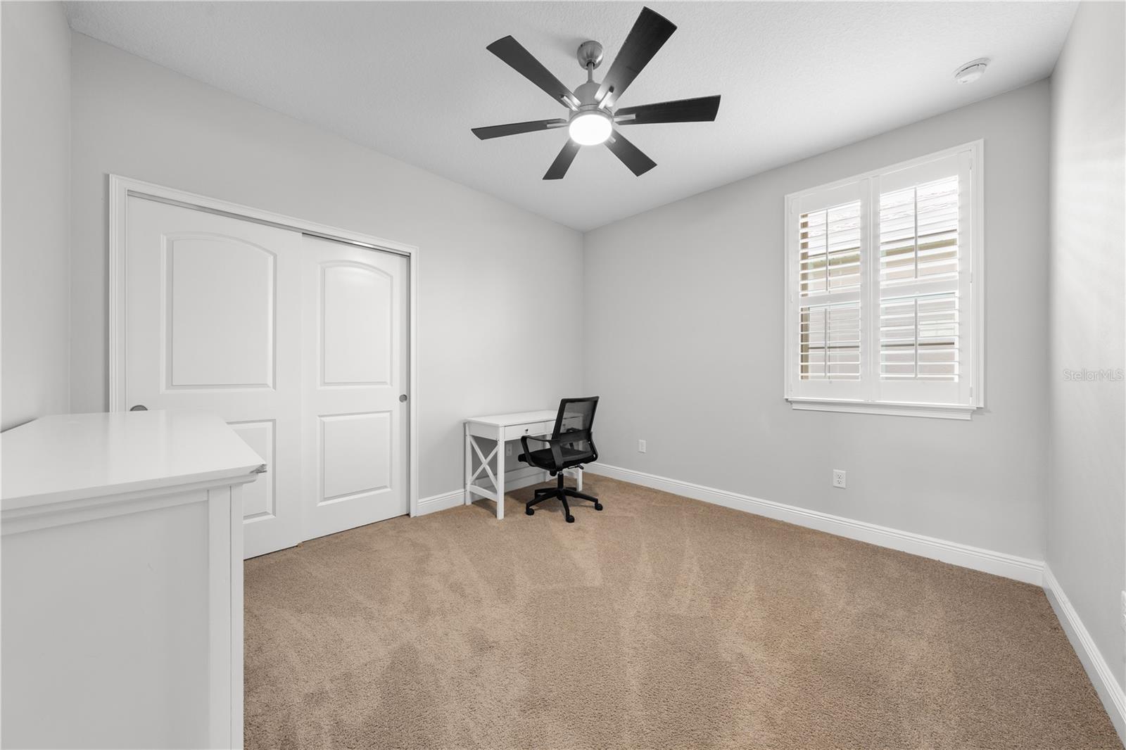 3204 OXBOW CT
