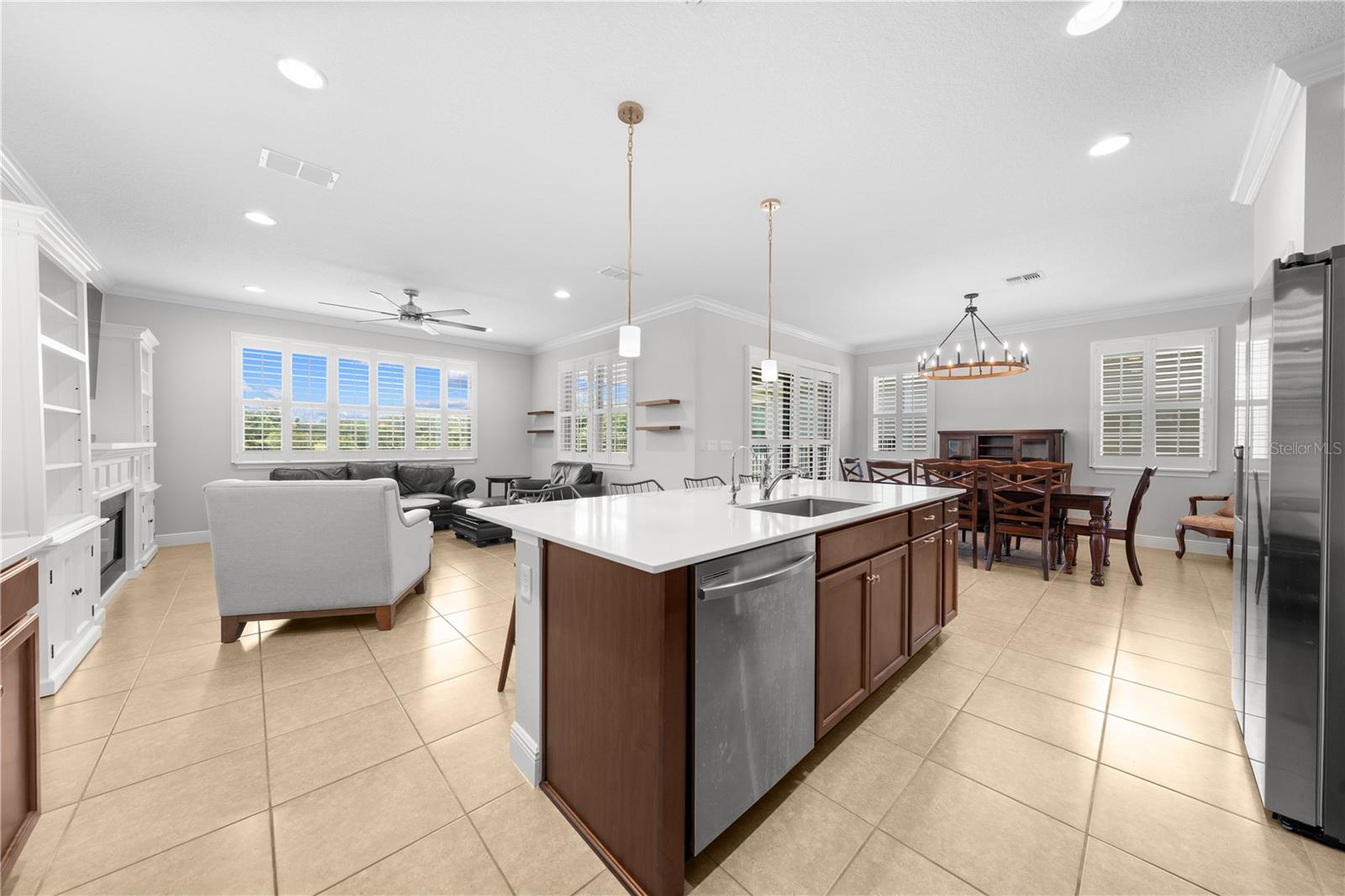 3204 OXBOW CT