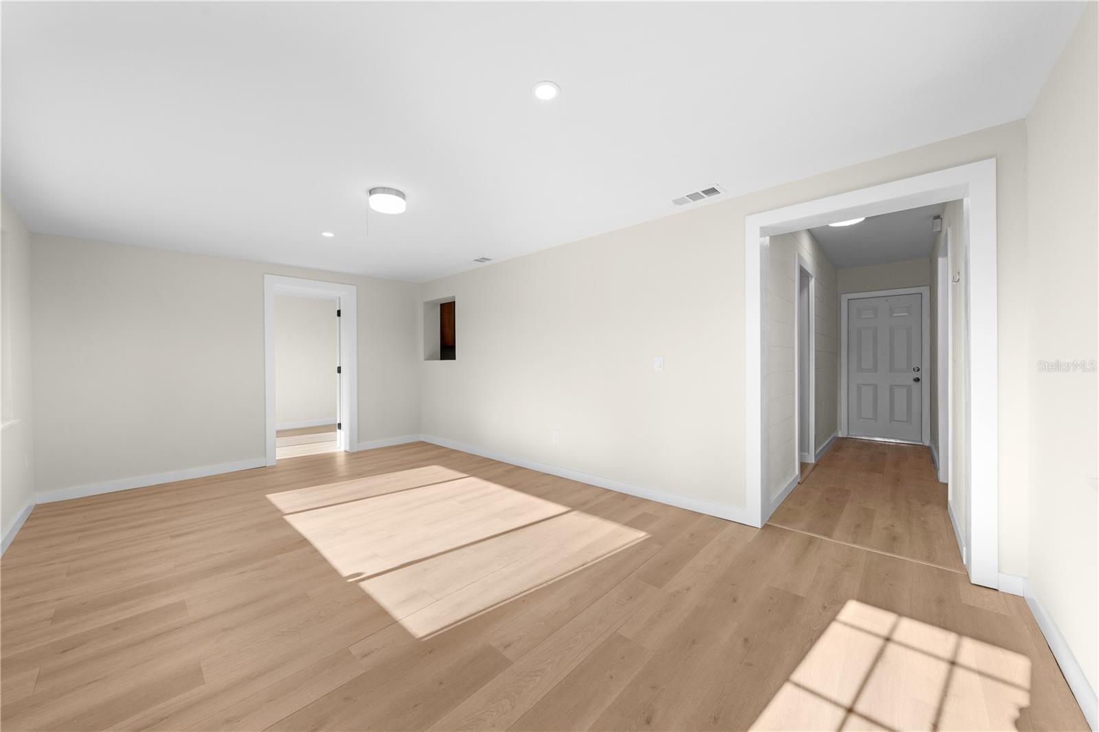 1503 WISCONSIN AVE