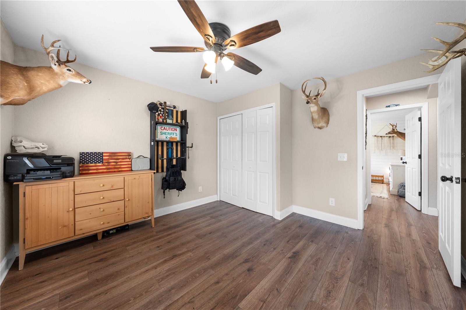 1811 LOST LAKE CT