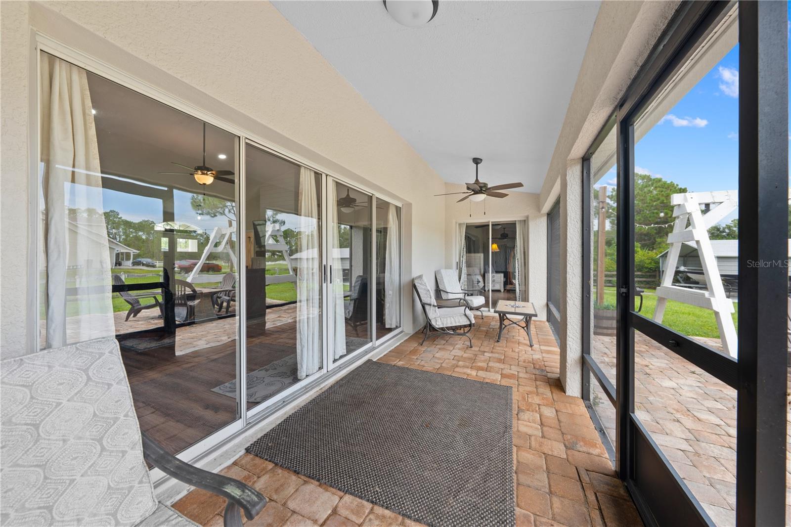 1811 LOST LAKE CT
