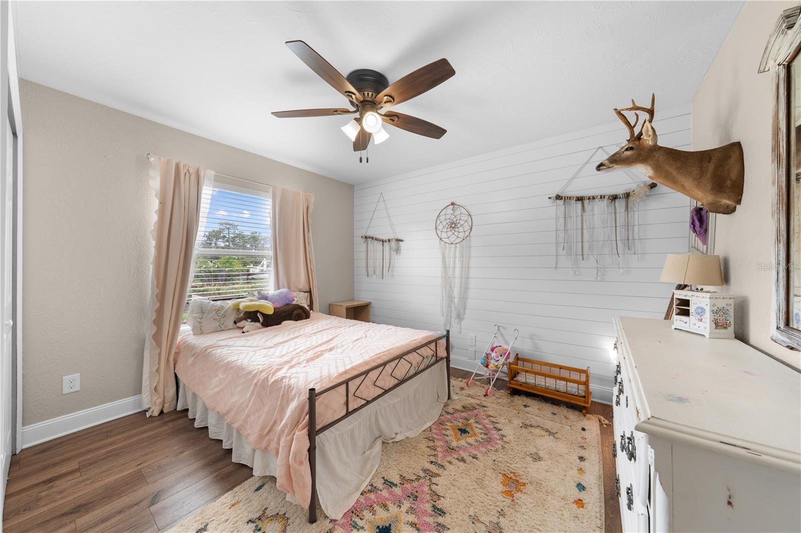 1811 LOST LAKE CT