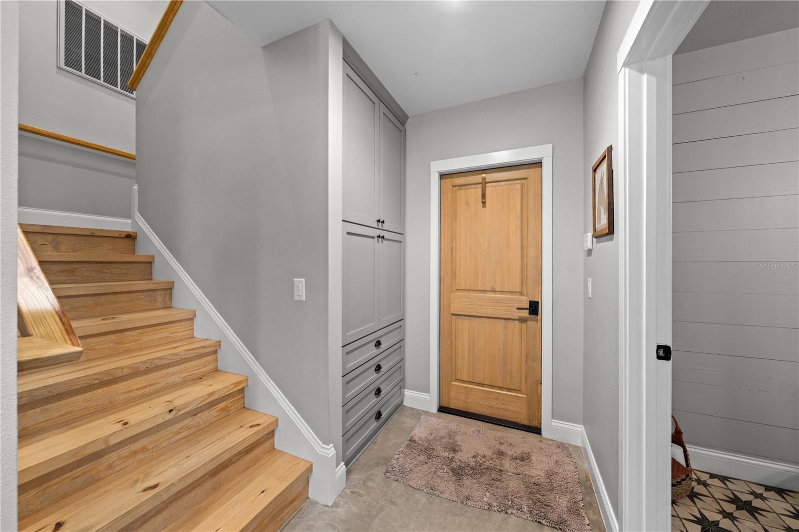 4475 BRADY RD.