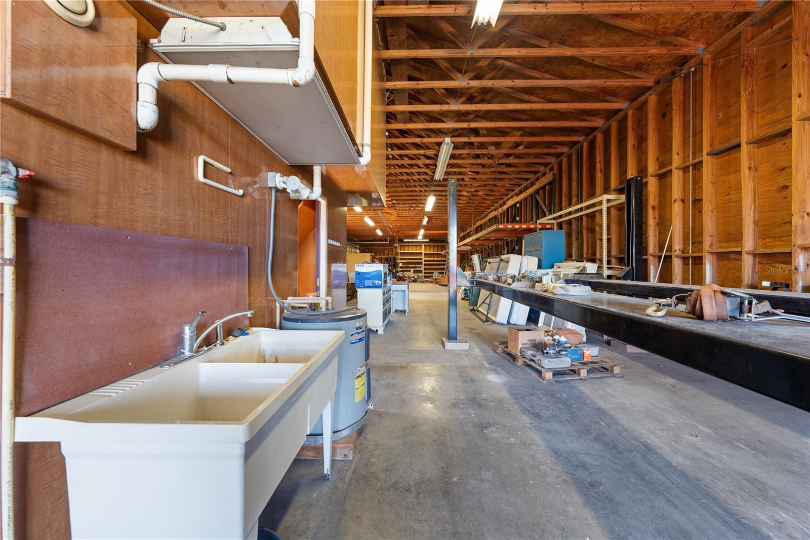 3936 LAKEVIEW ACRES RD