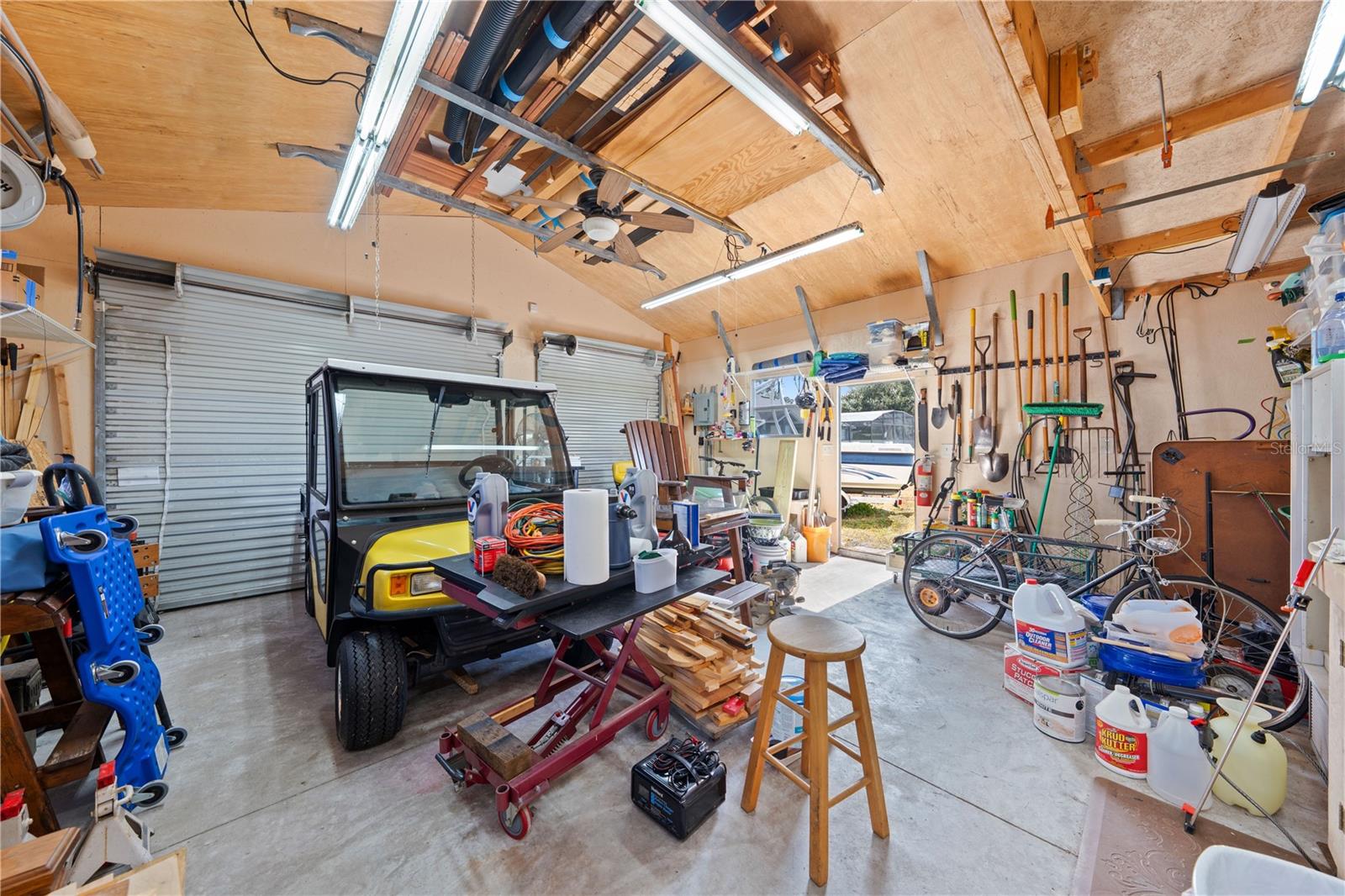 6351 OAK SHORE DR #DRIVE