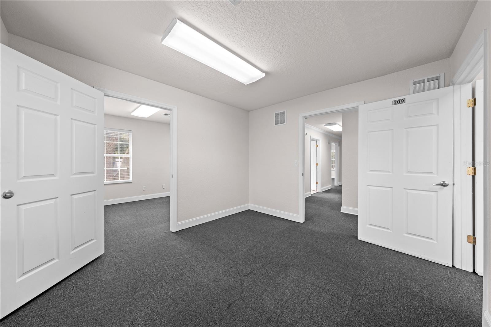 815 MABBETTE ST #101