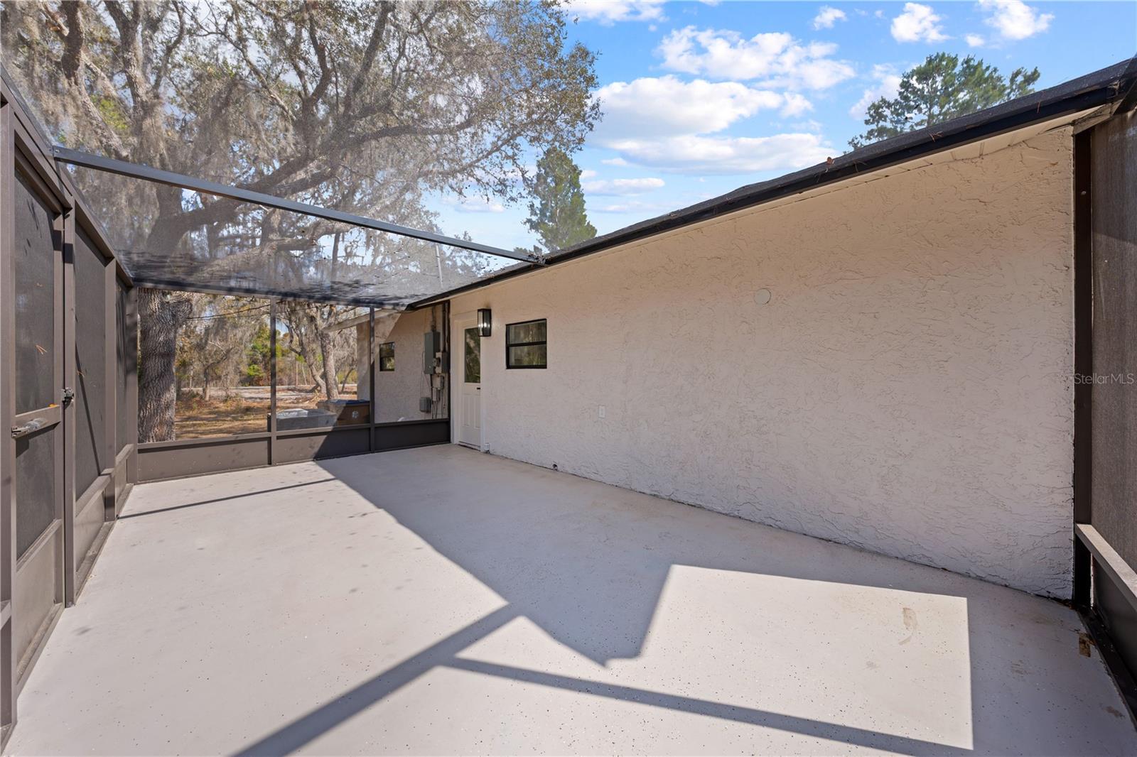 5824 DEASE RD