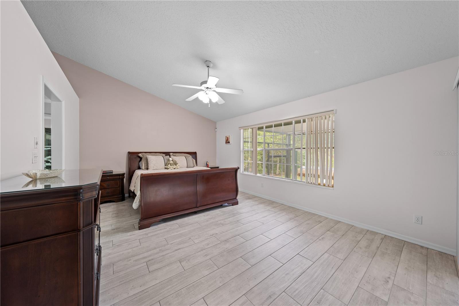 6935 BIG BEND DR