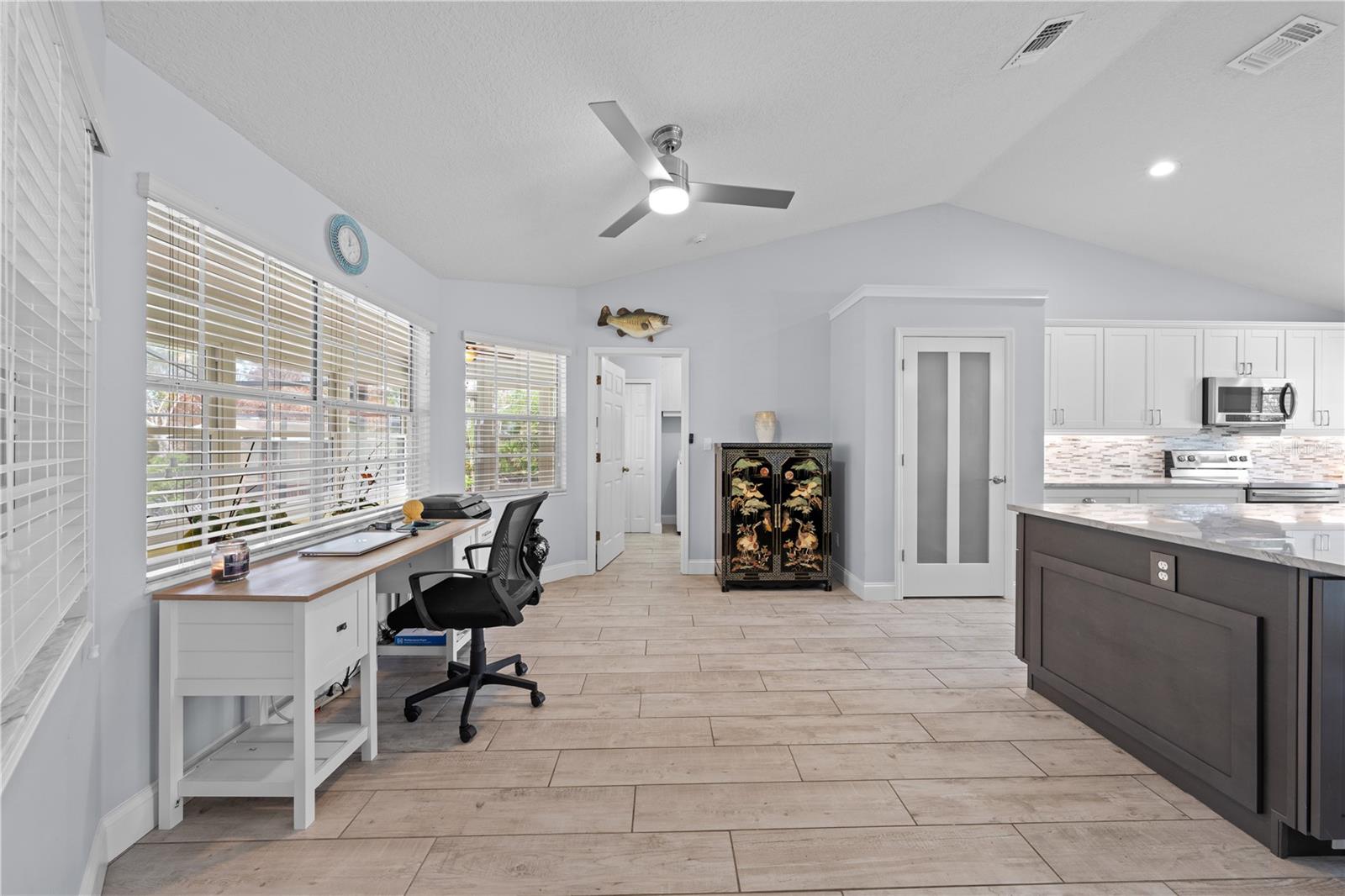 6935 BIG BEND DR