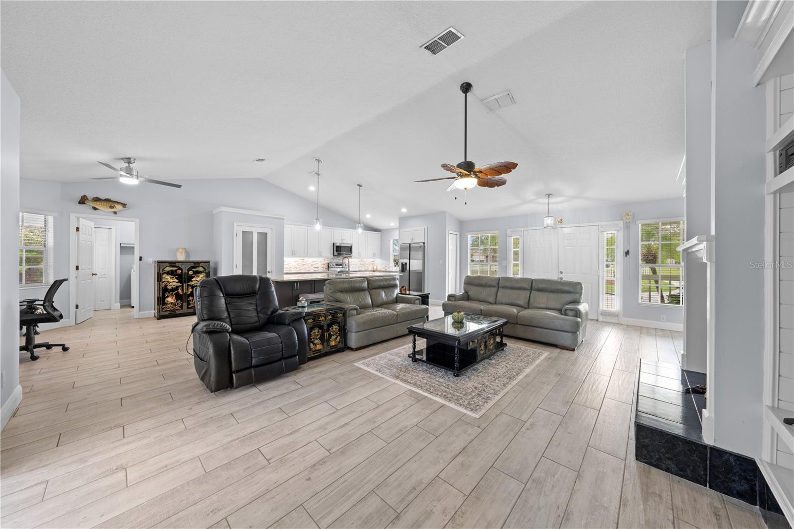 6935 BIG BEND DR
