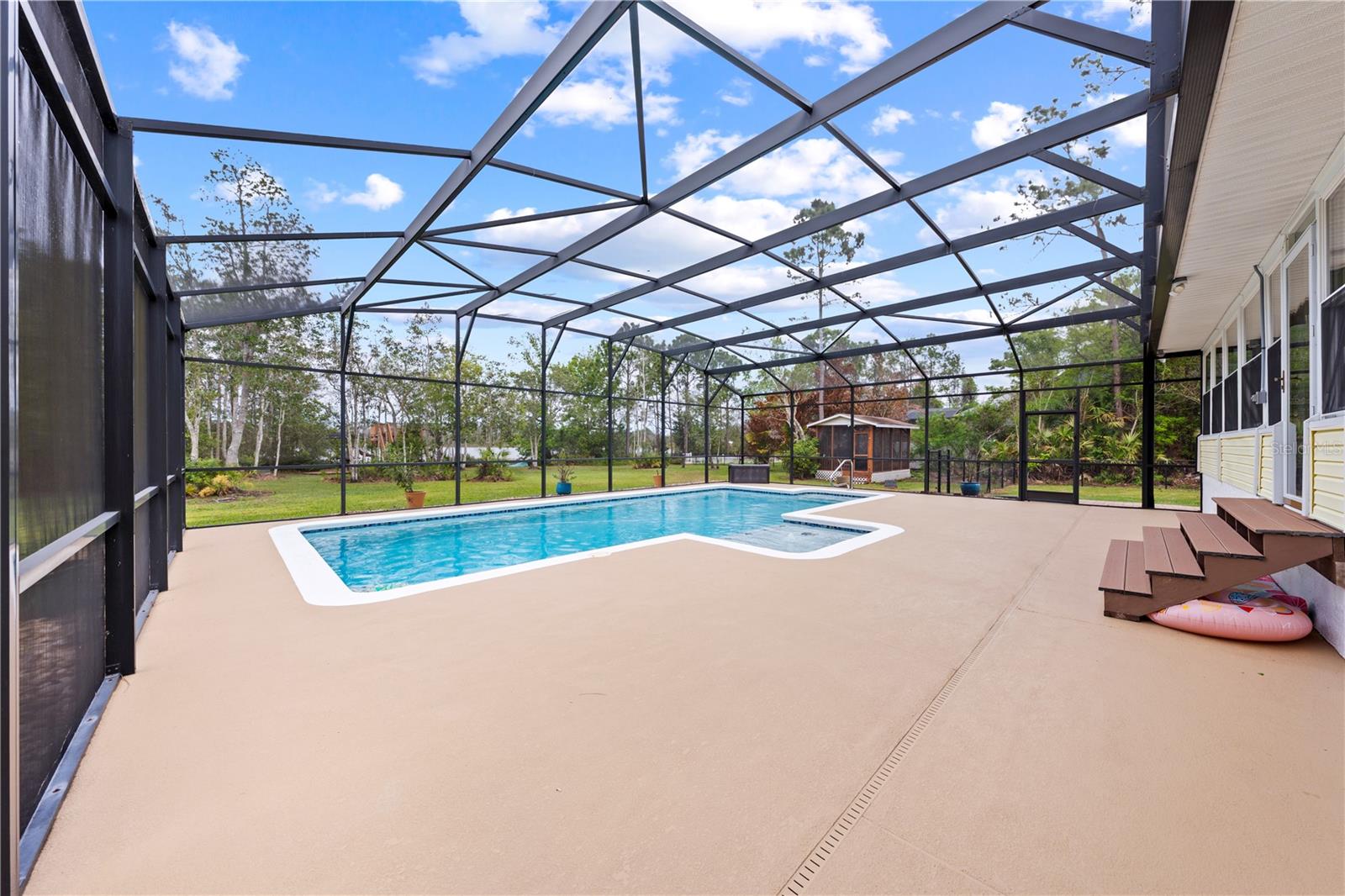 6935 BIG BEND DR